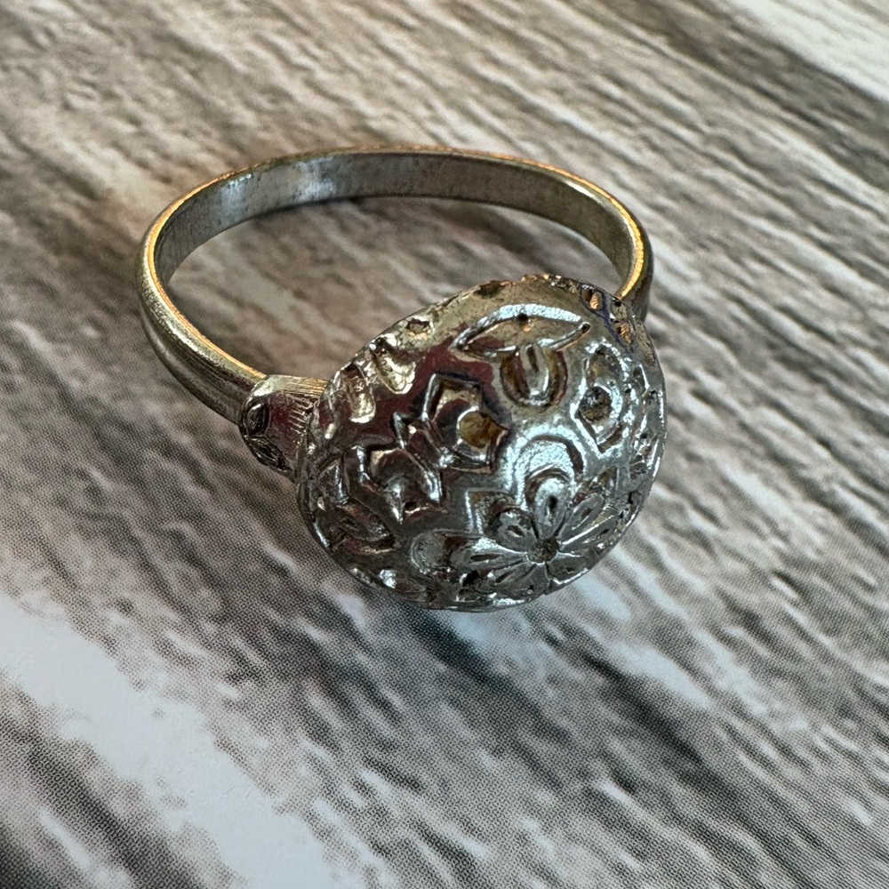 Intricate Bulb Silver Adjustable Ring - image 3